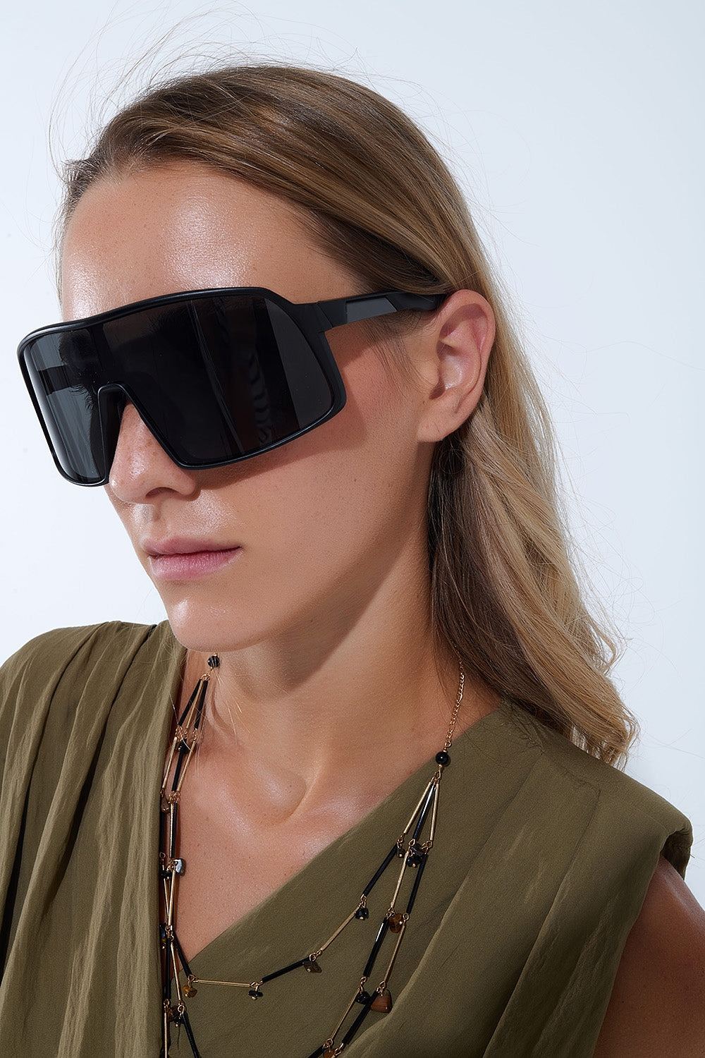 Polarized Sport Sunglasses in Black -