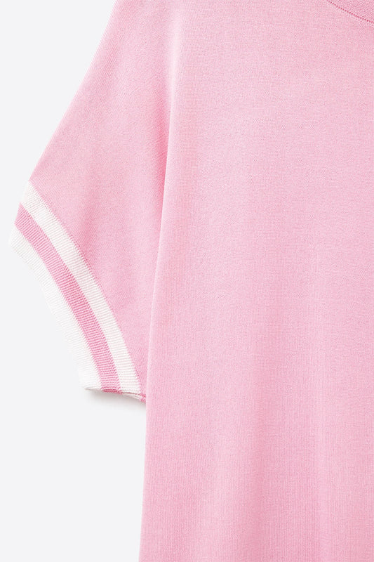 relafed fit Sweater In pink with white contrast detail - T-shirts