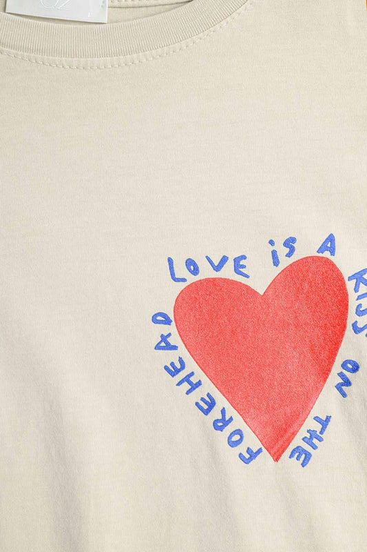 Relaxed beige T-shirt featuring a heart design on both the front and back - T-Shirts