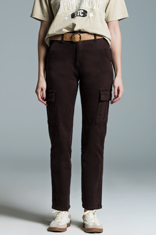 Relaxed cargo pants in dark brown - Jeans