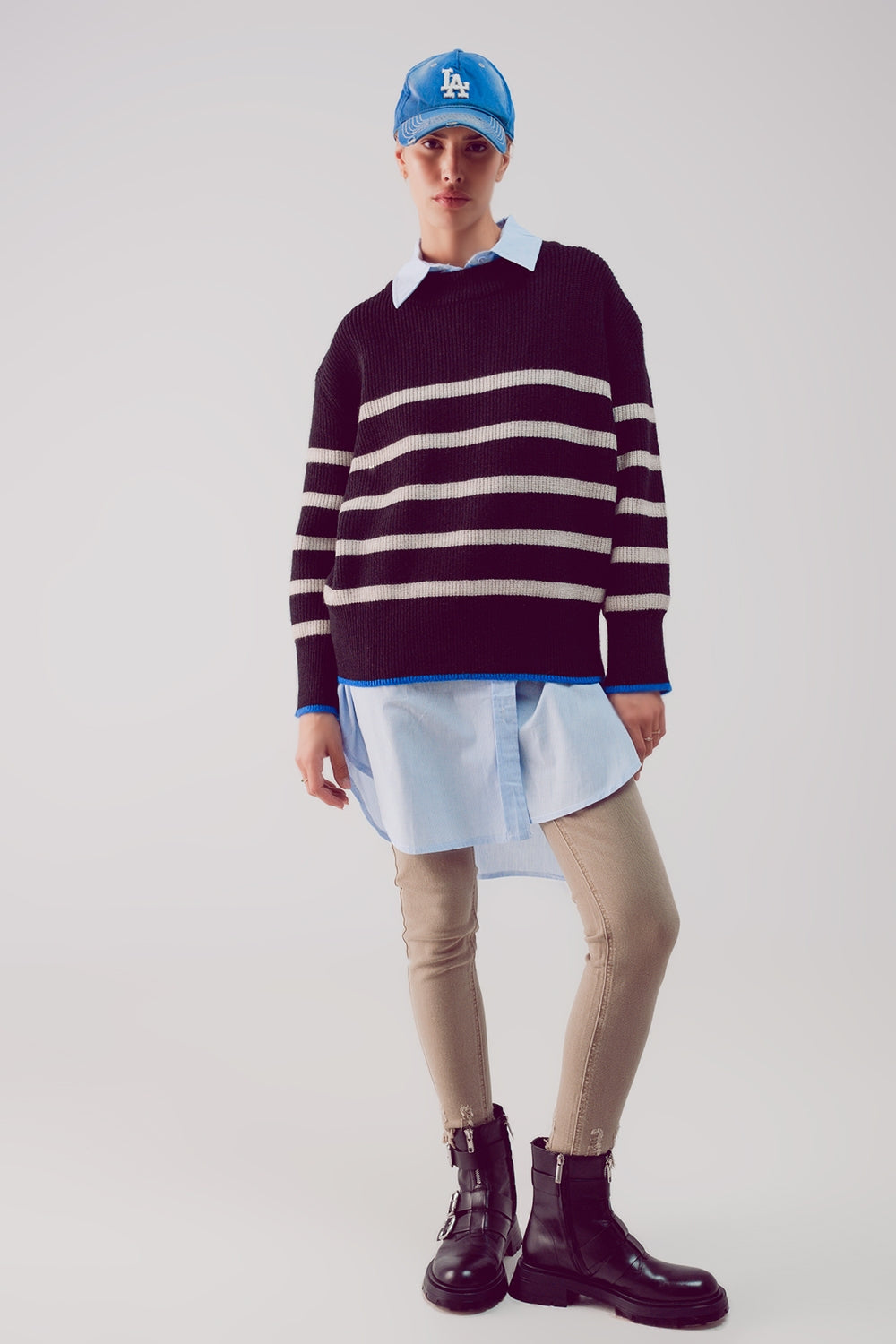 Relaxed jumper in stripe pattern in black - Jumpers