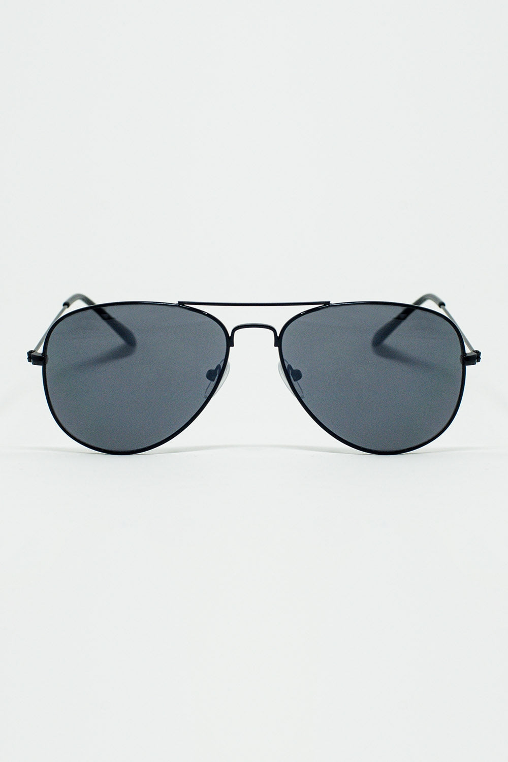 Retro Aviator SunglassesWith Smoke Lense in Black - Sunglasses