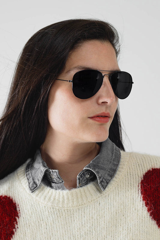 Retro Aviator SunglassesWith Smoke Lense in Black - Sunglasses