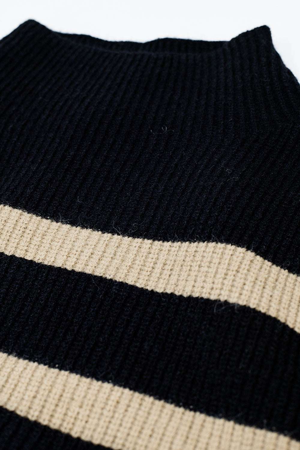 Ribbed knit jersey in black with camel stripes - Jumpers