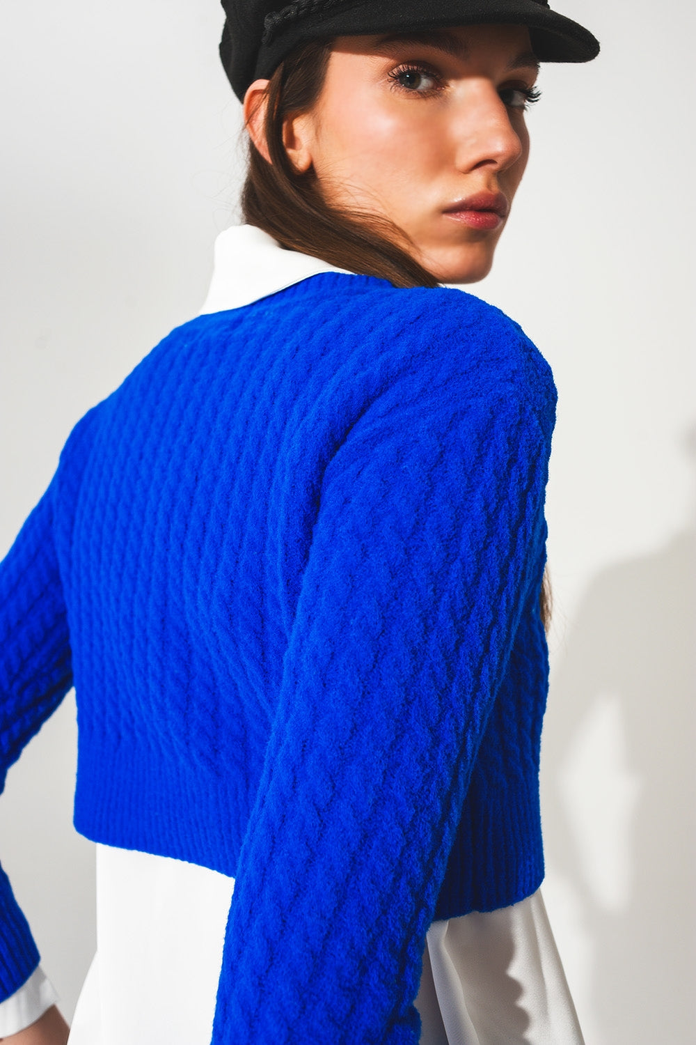 Round neck cable knit crop jumper in blue - Jumpers
