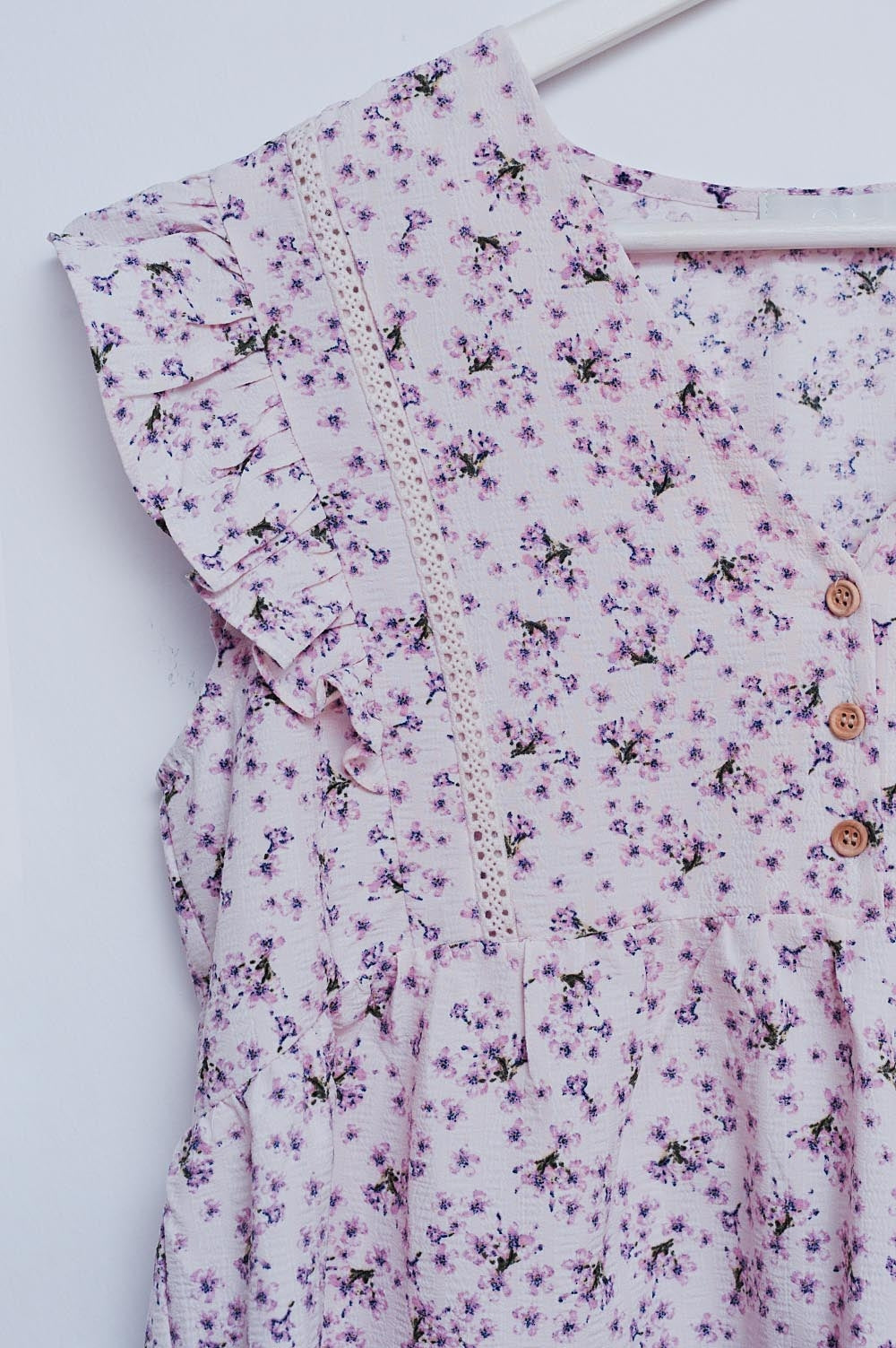 Ruffle detail blouse in lilac - Blouses