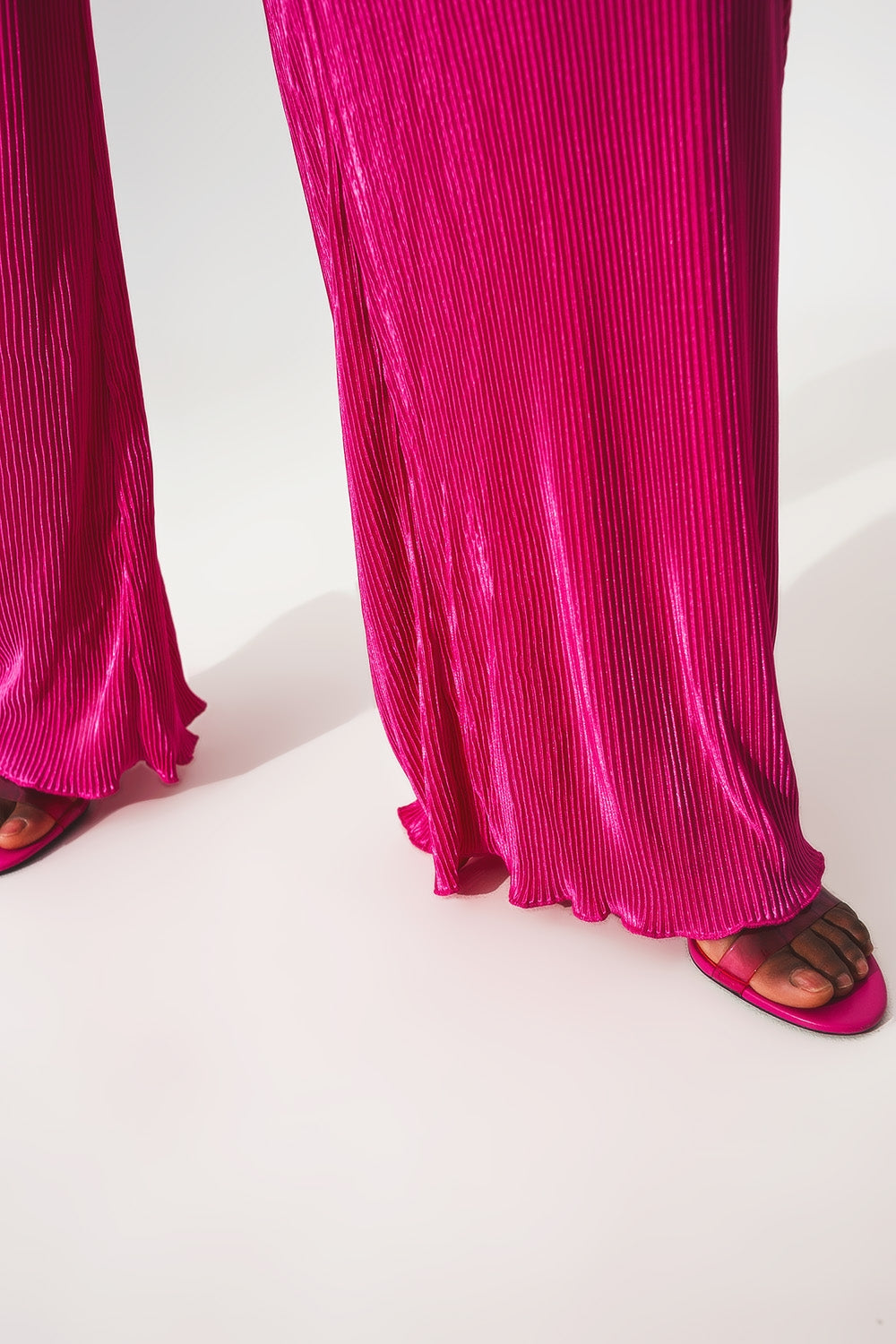 Satin halter neck pleated maxi jumpsuit in fuchsia - Dresses