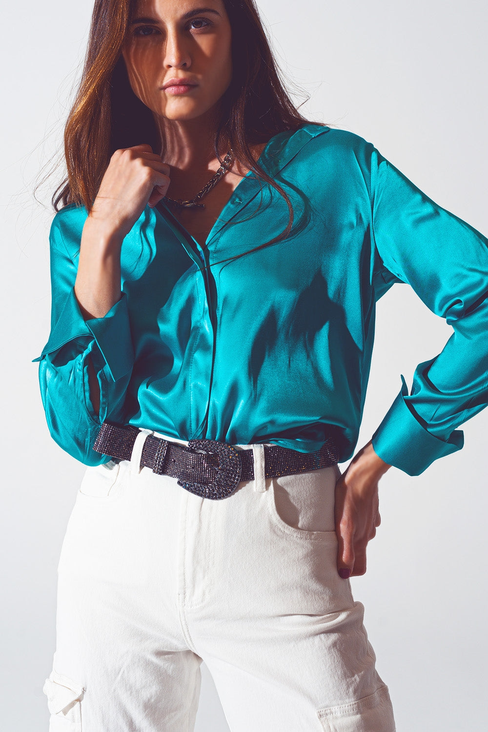 Satin shirt with split cuff in turquoise - Shirts