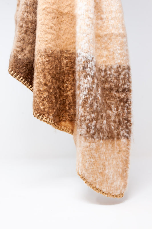 Scarf in beige and brown - Scarves