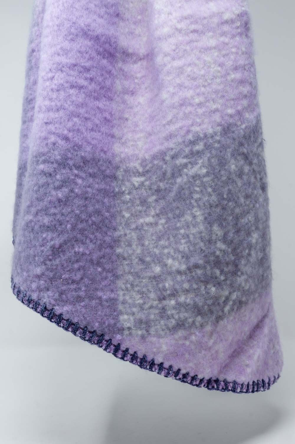 Scarf in beige and purple - Scarves