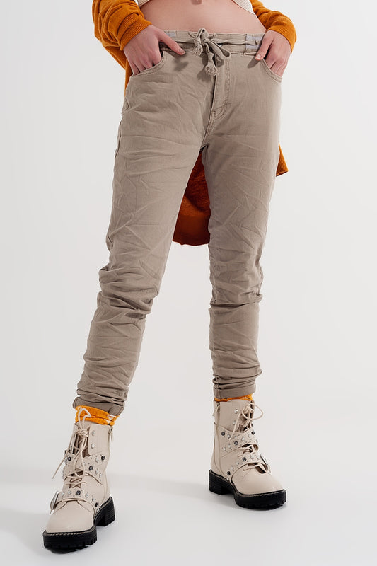 Skinny chinos with elastic waist beige - Jeans