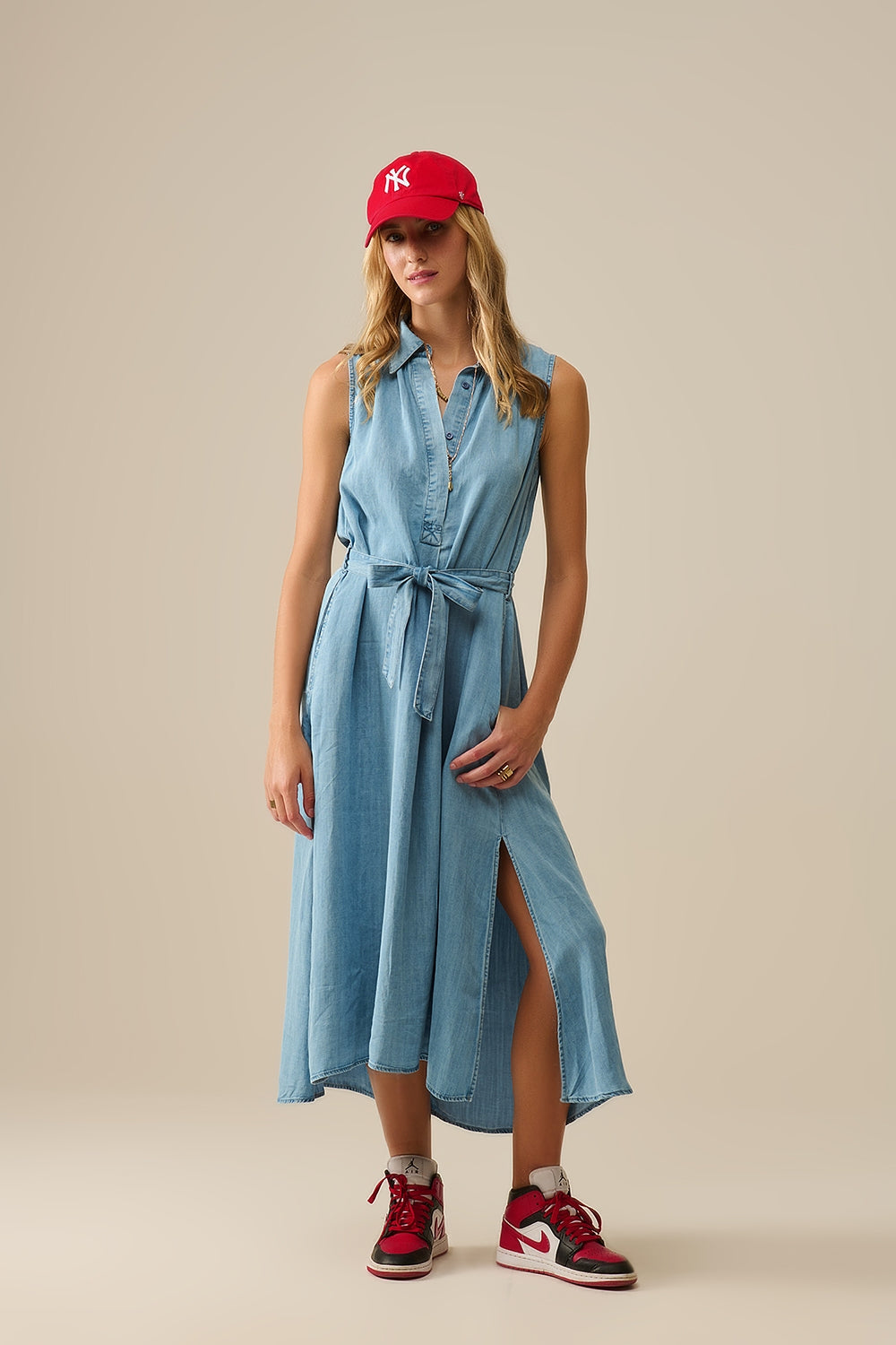 Sleeveless tencel fabric shirt dress in Blue - Dresses
