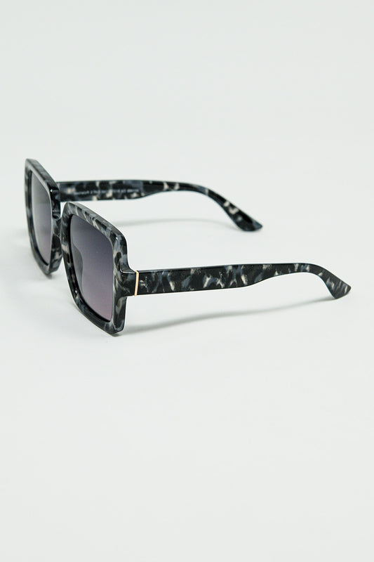 Squared Sunglasses In Black and White Grey Spot Details - Sunglasses