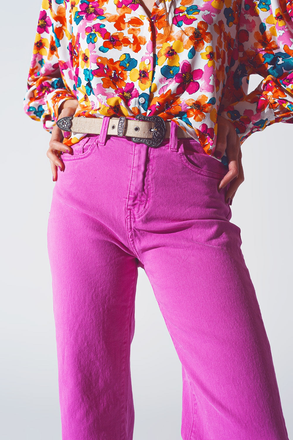 Straight Leg Jeans with Cropped Hem in Fuchsia - Jeans