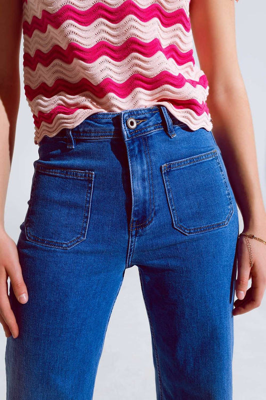 Straight Leg Jeans With Front Pockets Detail in Mid Wash - Jeans