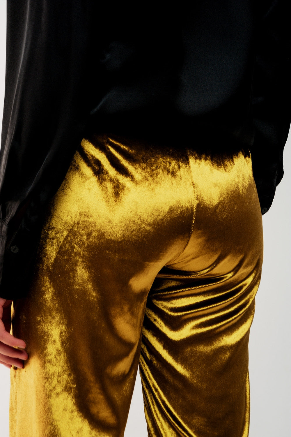 Straight leg velvet pants in lime - Trousers