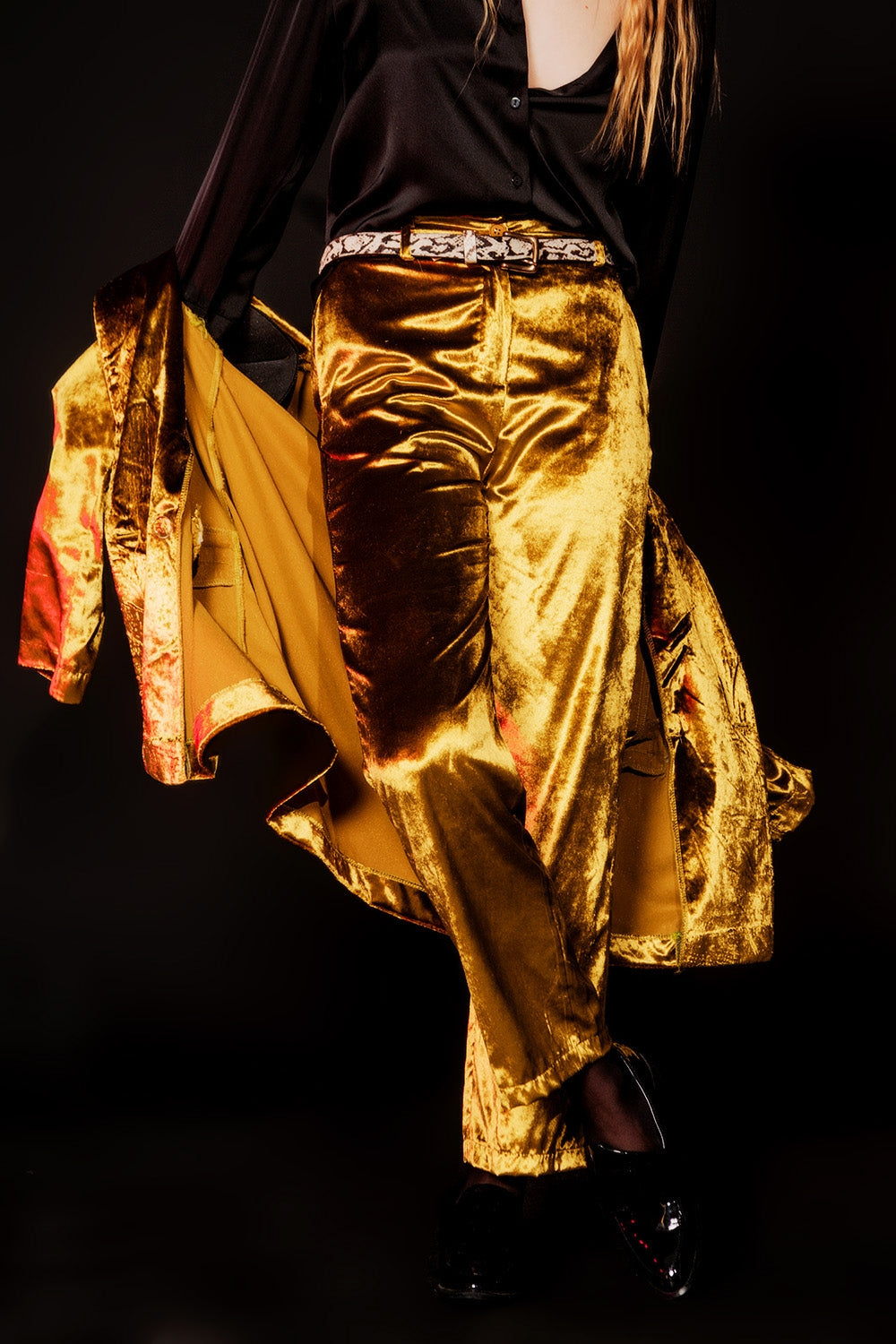 Straight leg velvet pants in lime - Trousers