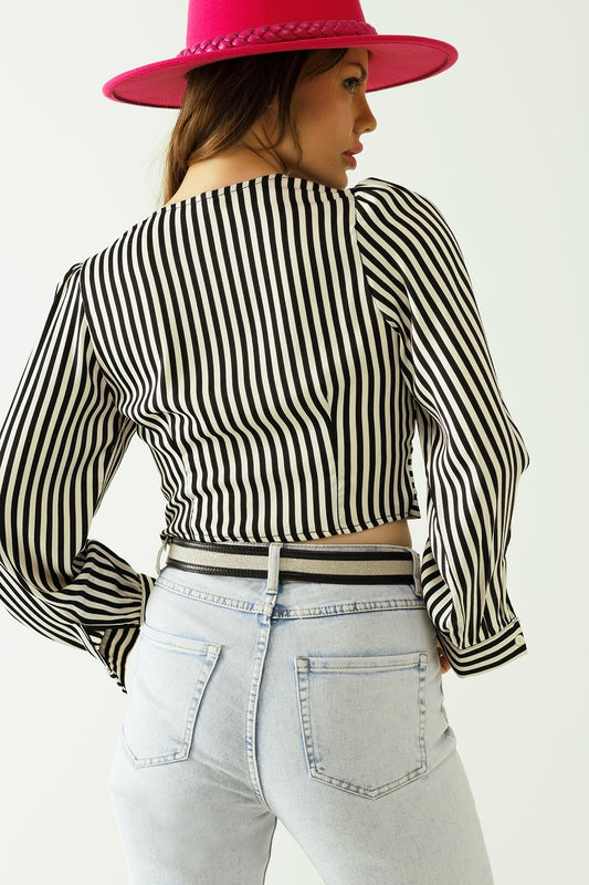 Striped crop top with V-neckline and twisted front in black and white. - Tops