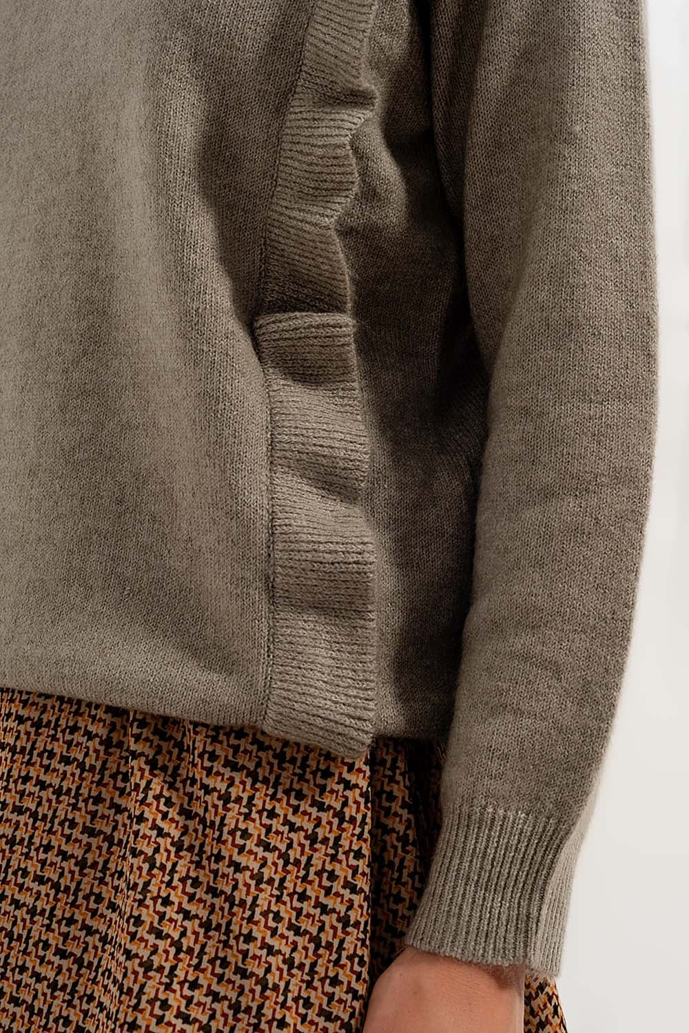 Sweater in sage green - Jumpers