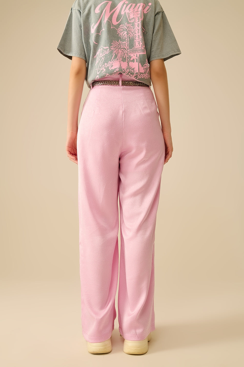 Tailored satin Pants With Wide Leg in Pink - Trousers