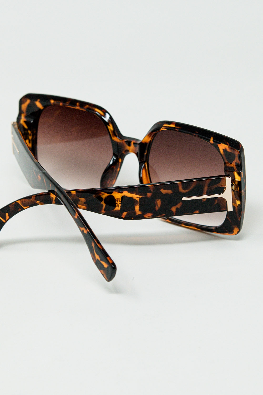 tiger print square sunglasses with gold detail on the side - Sunglasses