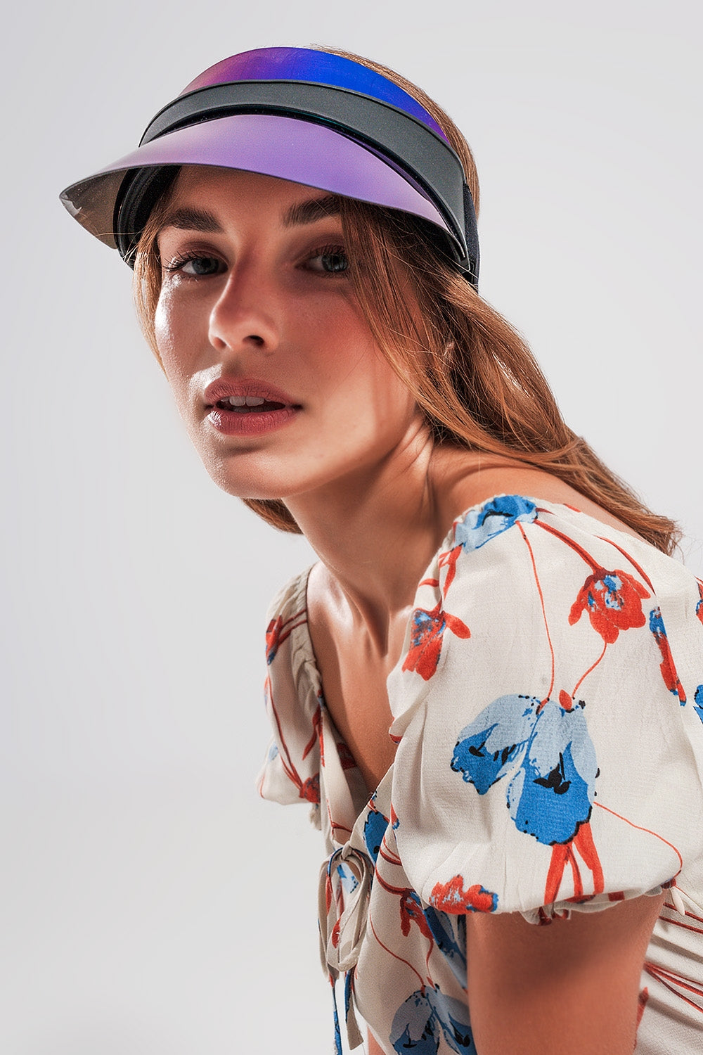 Visor cap in blue - Hats