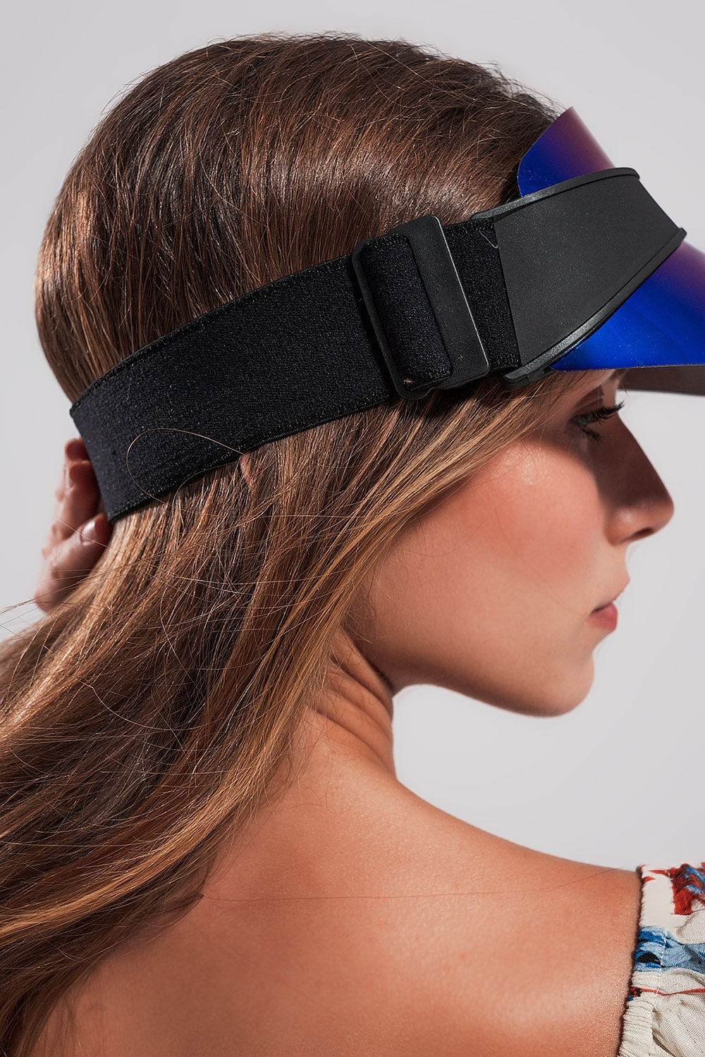 Visor cap in blue - Hats