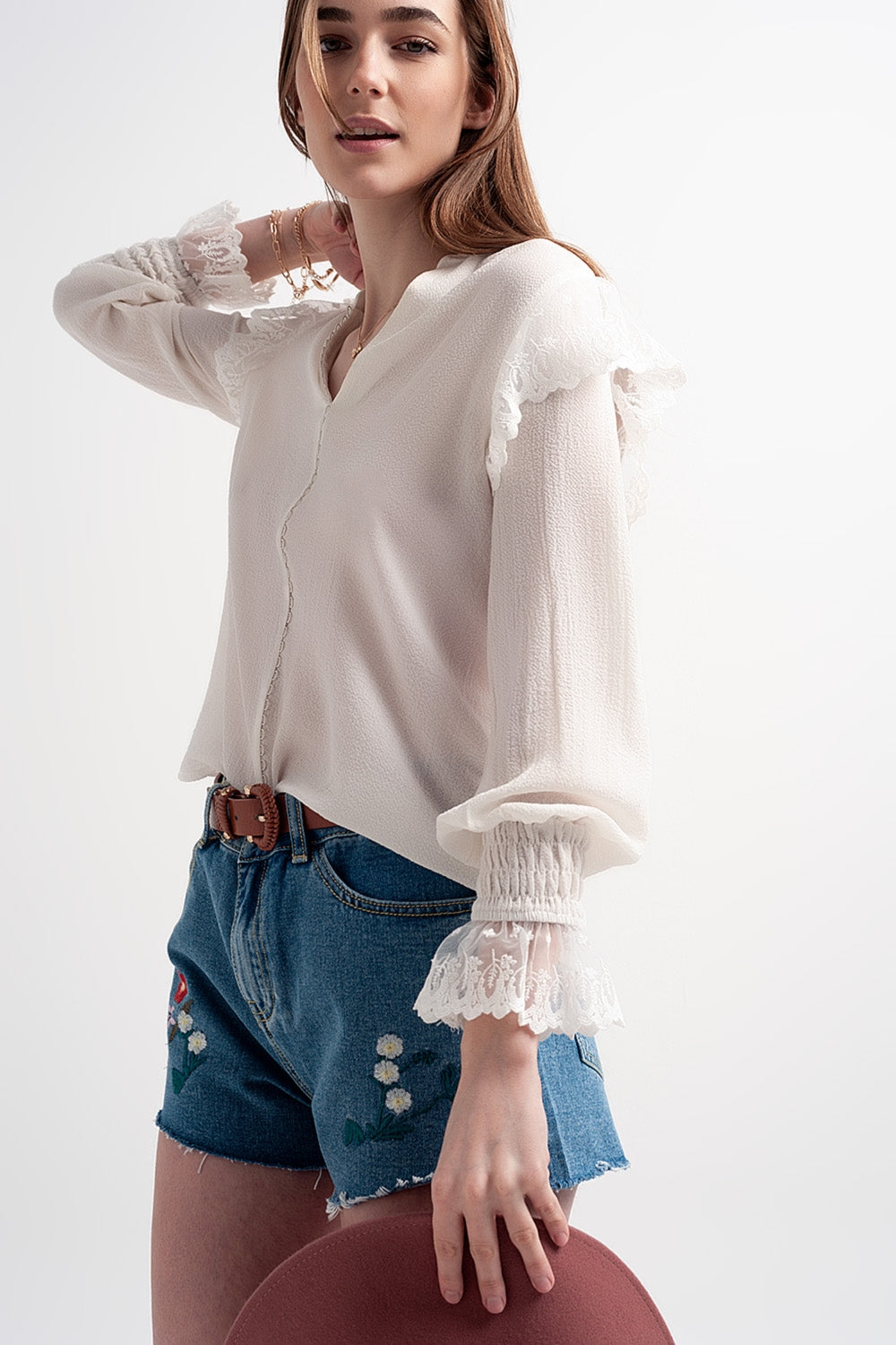 Volume sleeve blouse with cuff sleeve in oyster - Blouses