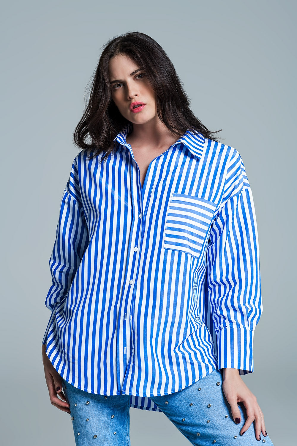 White oversized blouse with vertical stripes in blue and chest pocket - Blouses