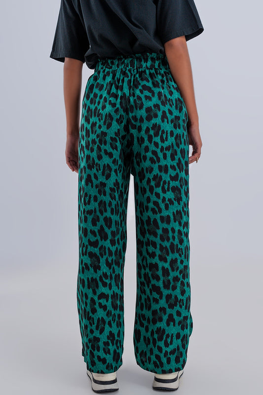 Wide leg pants in green leopard print - Trousers