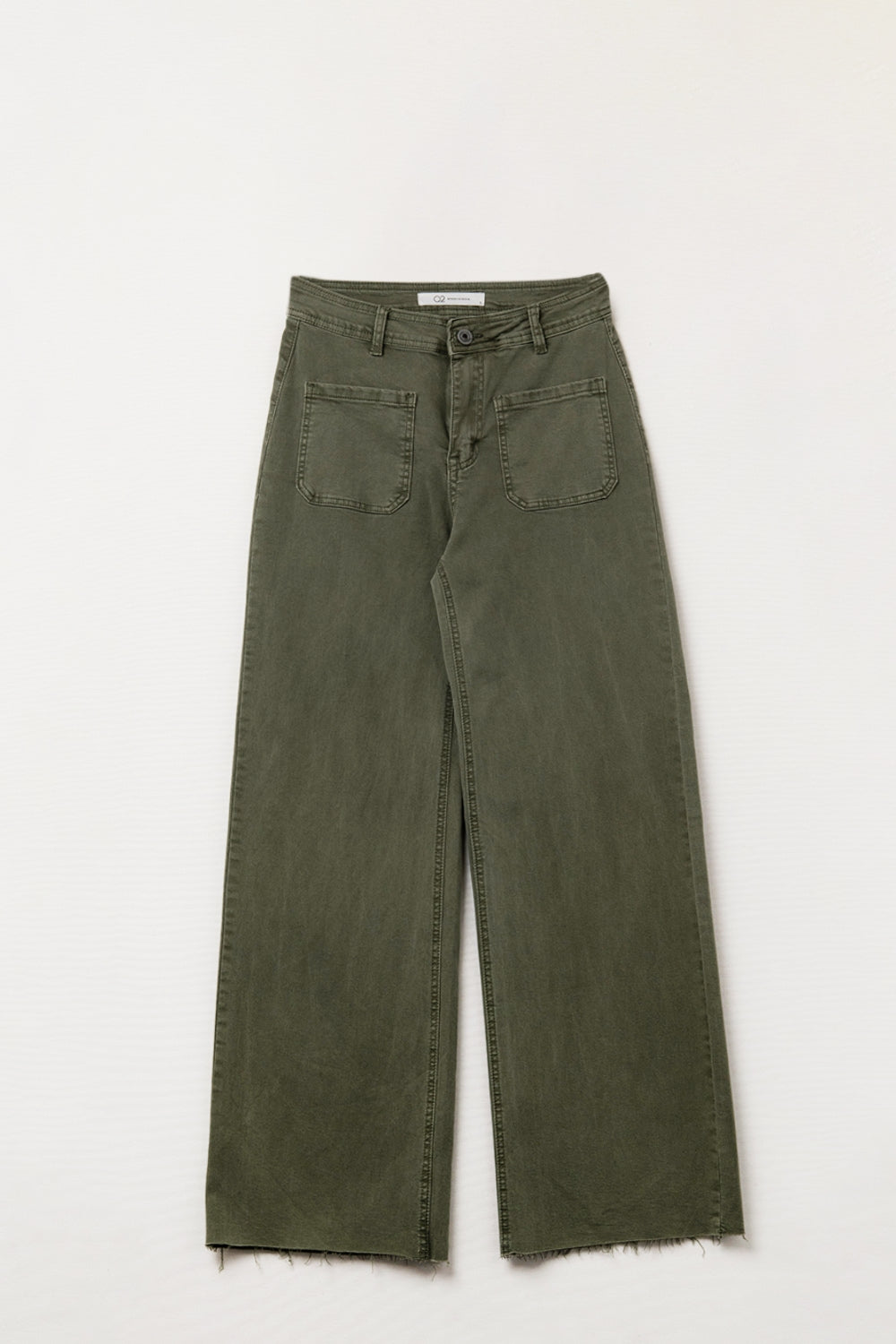 wide leg pants with front pockets in Khaki - Jeans