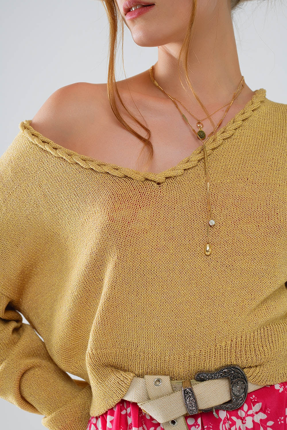 Wide V-neck Light Sweater With Braided Detail In Gold - Jumpers