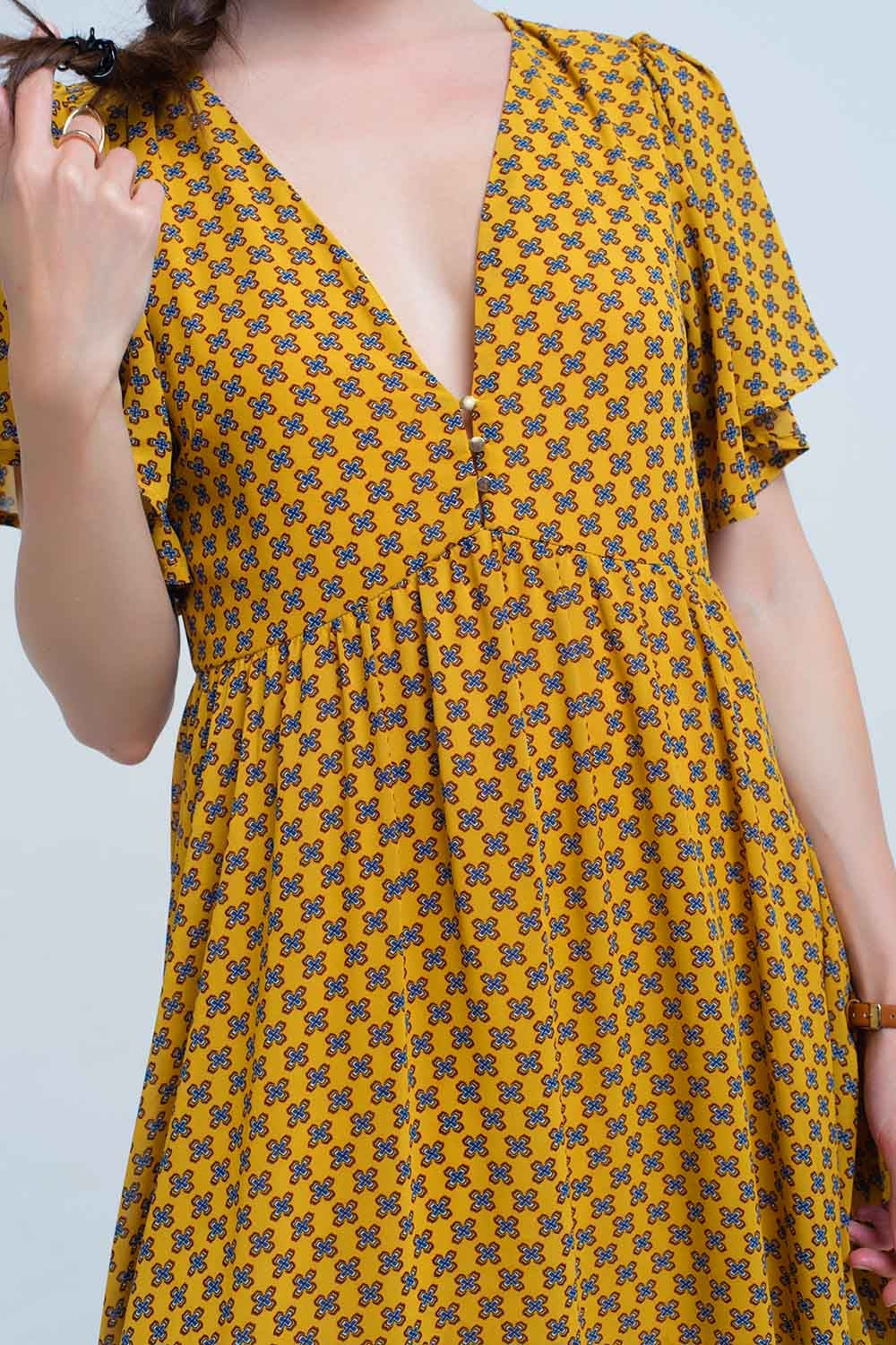 Yellow dress with flight and geometric pattern - Dresses