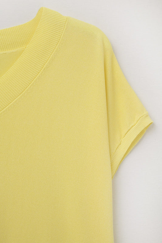yellow fine knit V-neck sweater - Sweaters