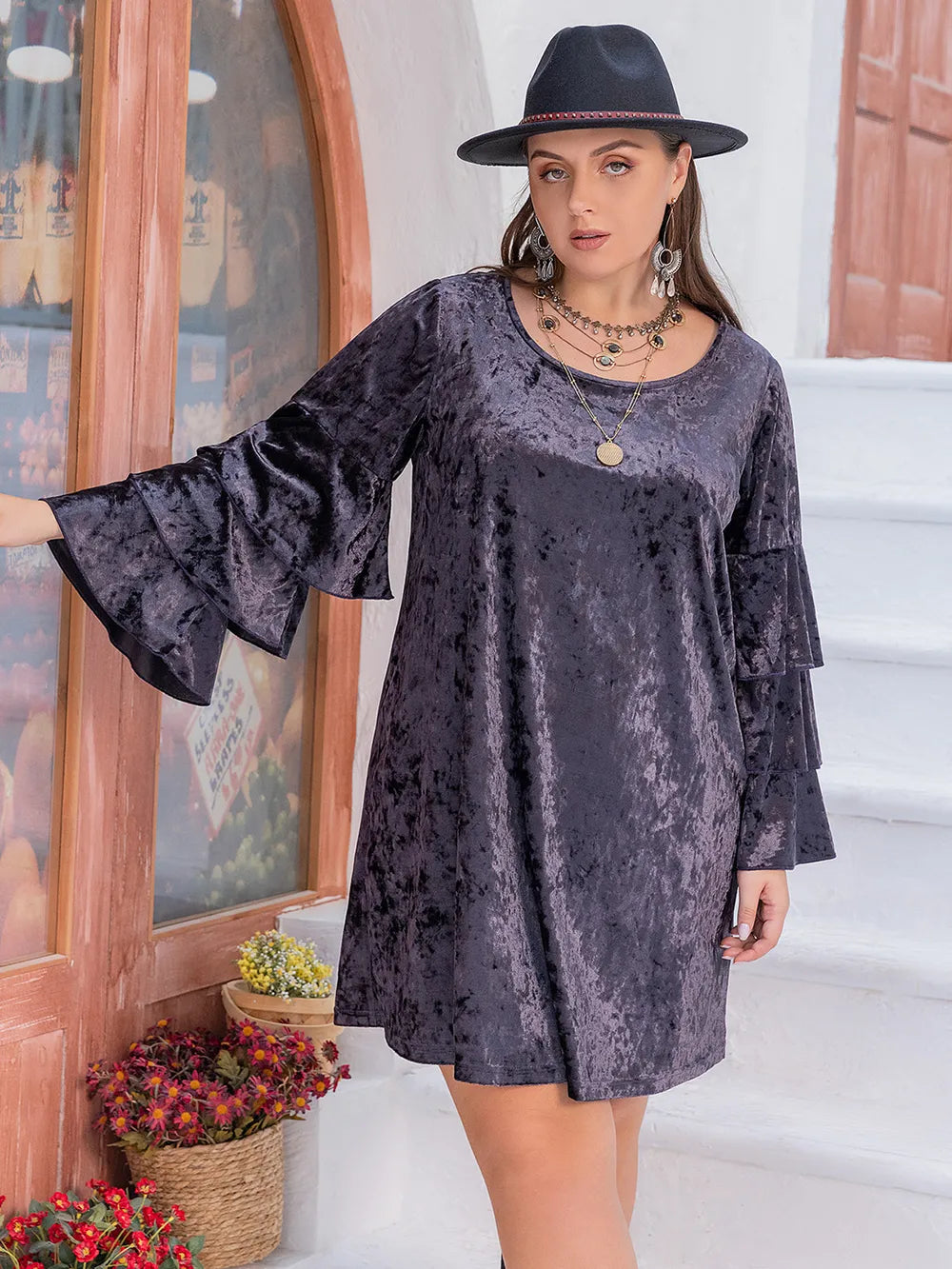 Plus Size Round Neck Flounce Sleeve Mini Dress -