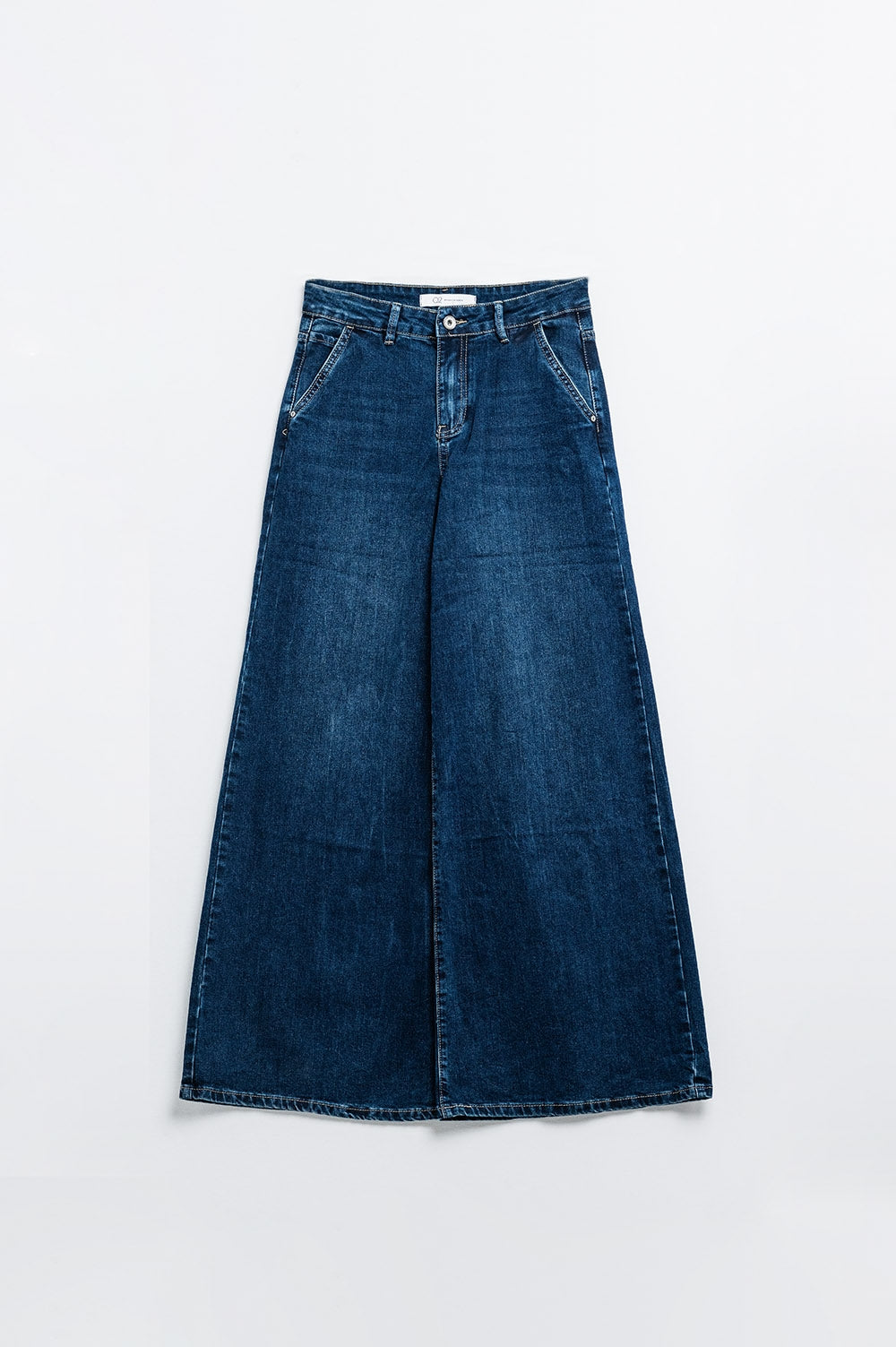 Super wide leg jeans in mid-wash - Denim