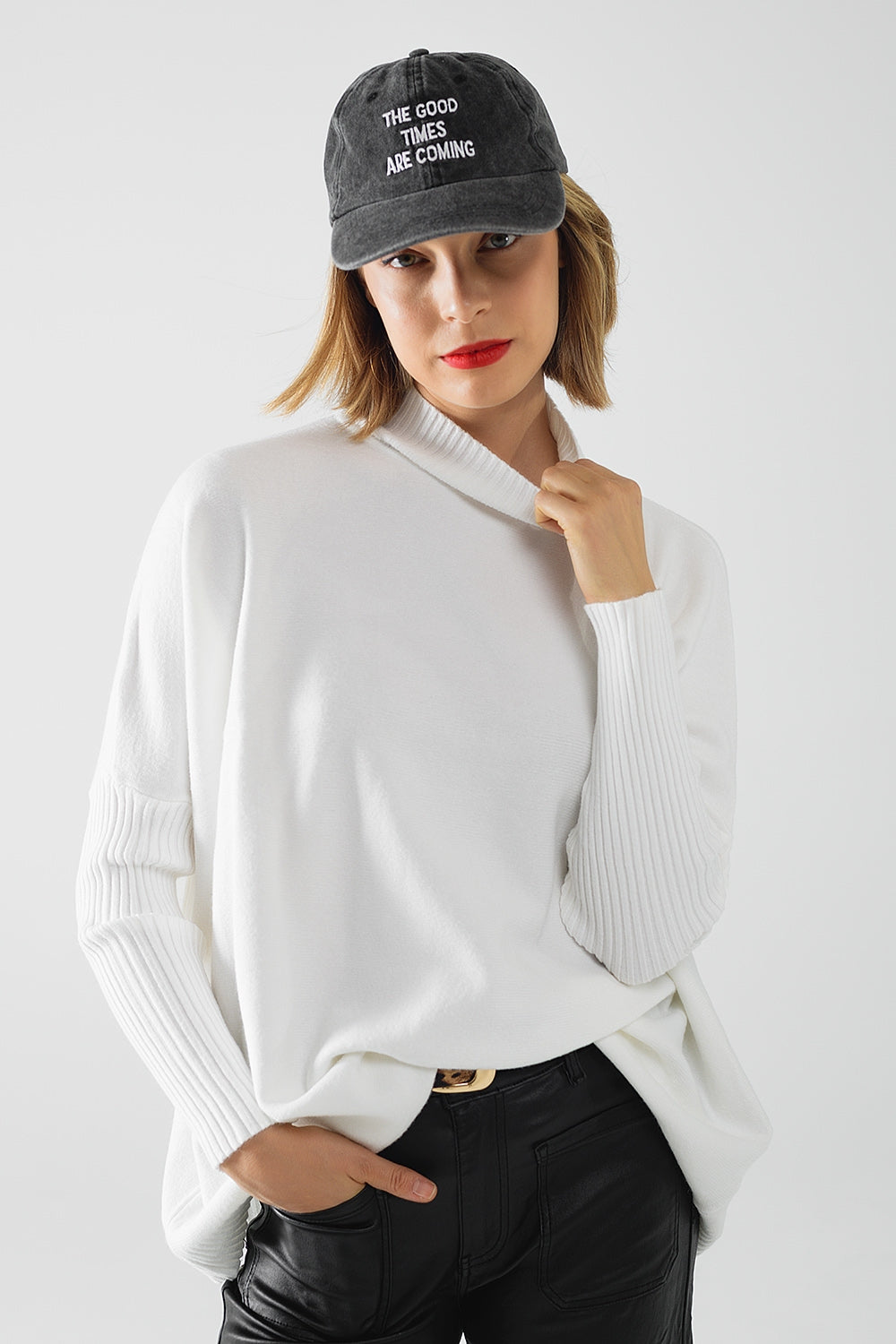 oversized soft knitted white sweater with ribbed sleeves - jumper