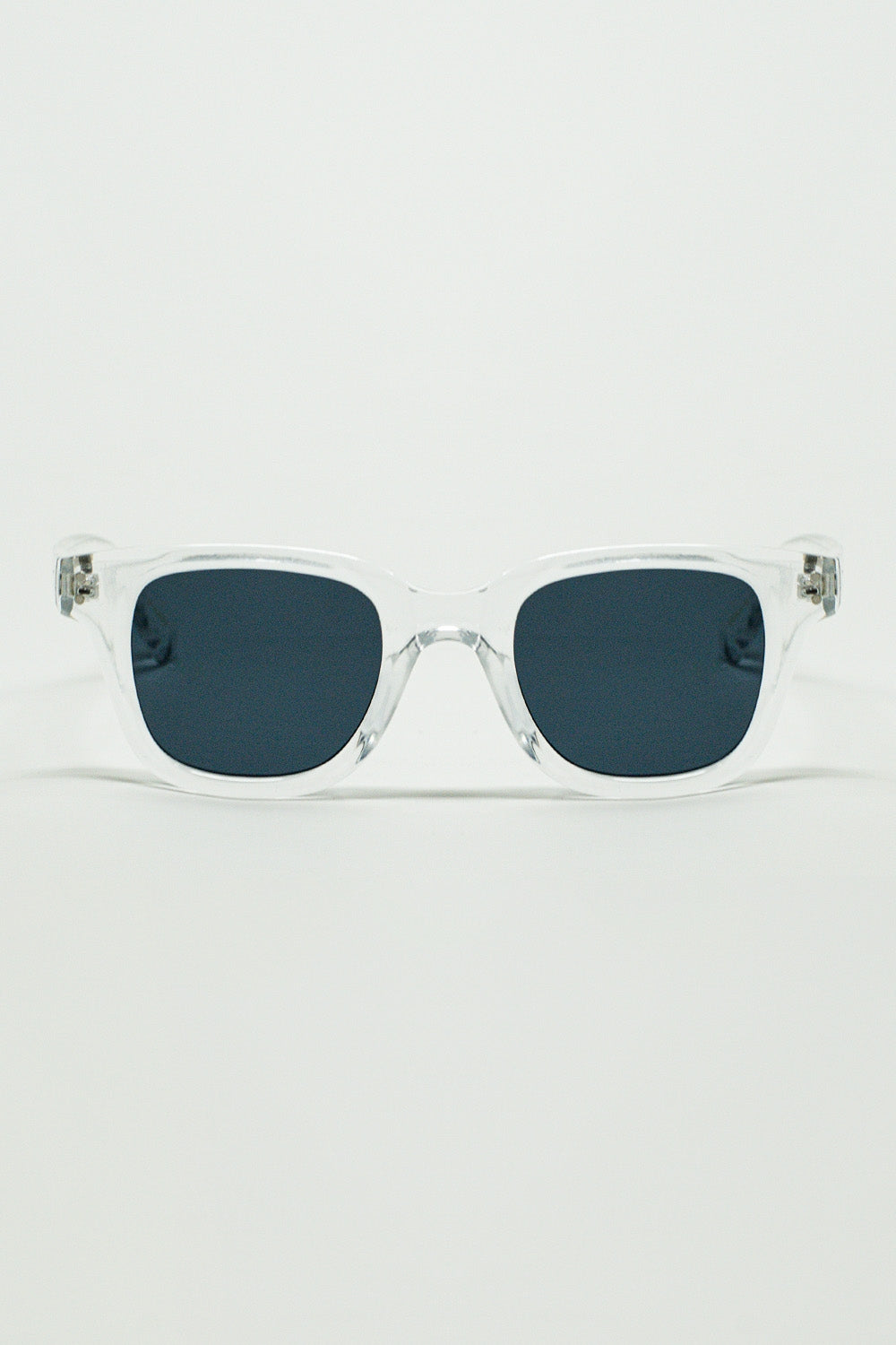 Retro Round Sunglasses With Smoke Black Lense and Transparent Frame