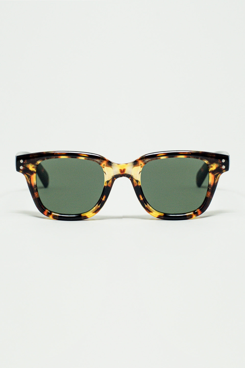 Polarised Sunglasses with dark Lens With Tortoise Sheel Frame