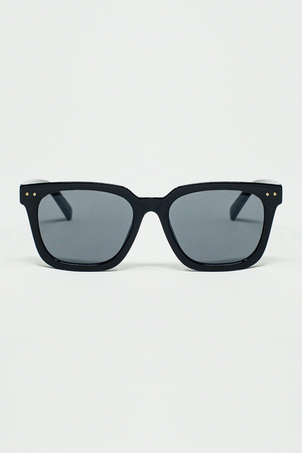 square bevel frame sunglasses in black