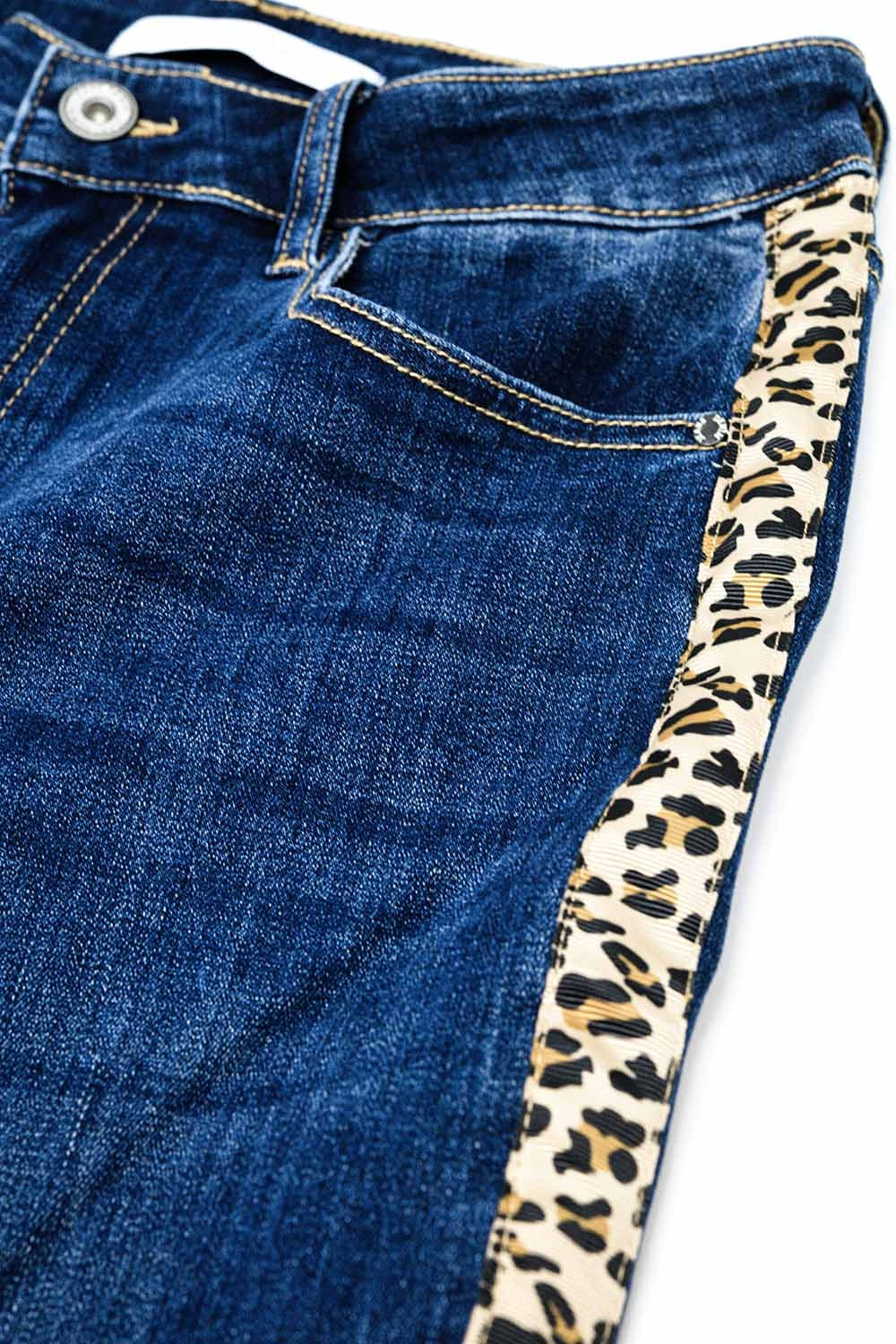 Wide Leg Jeans with leopard stripe on side - Denim