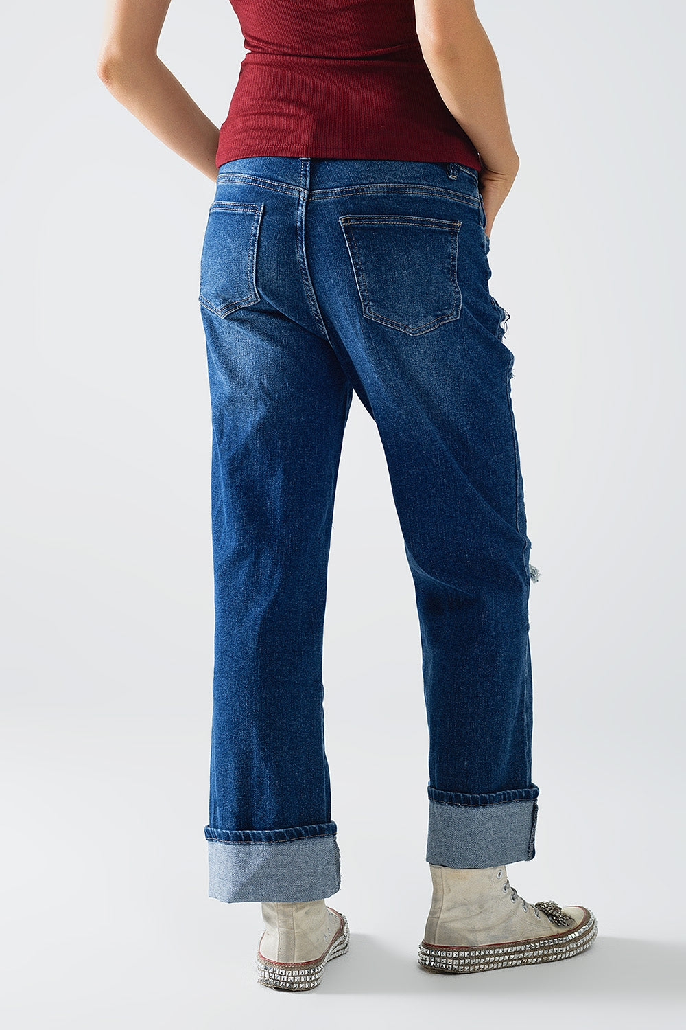 Wide leg jeans embellished with some patches - Denim