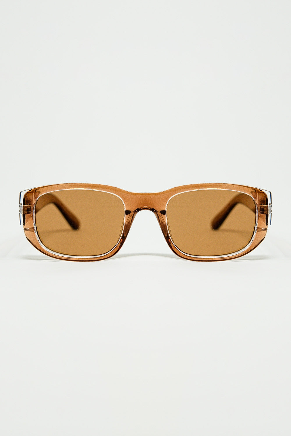 Oval Sunglasses with High Gloss Transparent Camel Frames