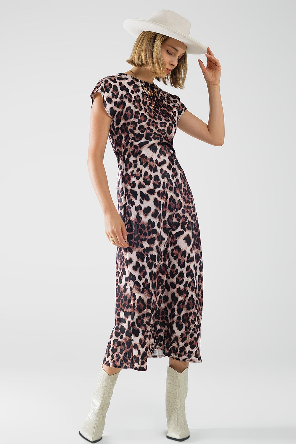 Leopard print maxi dress with knotted detail at the waist - dress