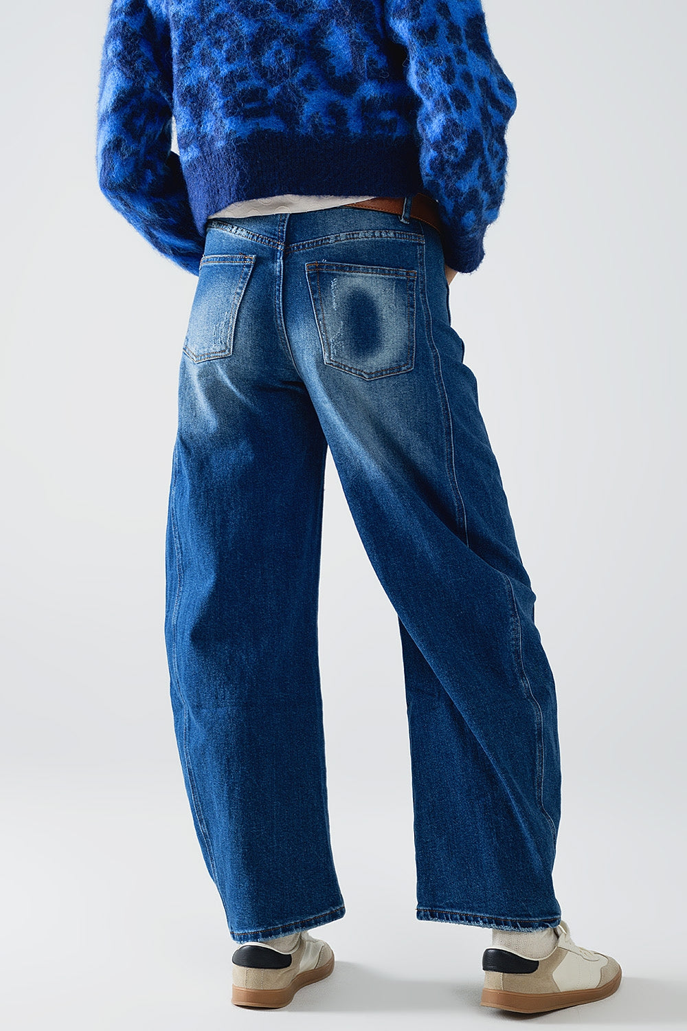 jeans with two side seams and balloon effect - Denim