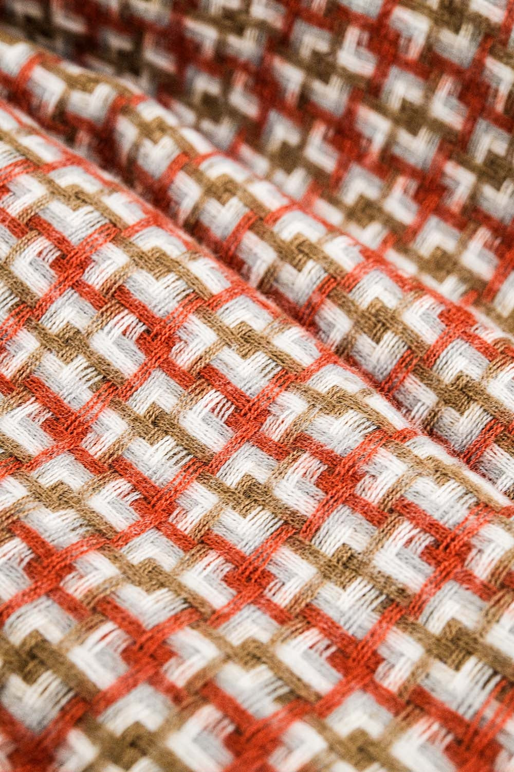Super soft red scarf with geometric print - Scarves