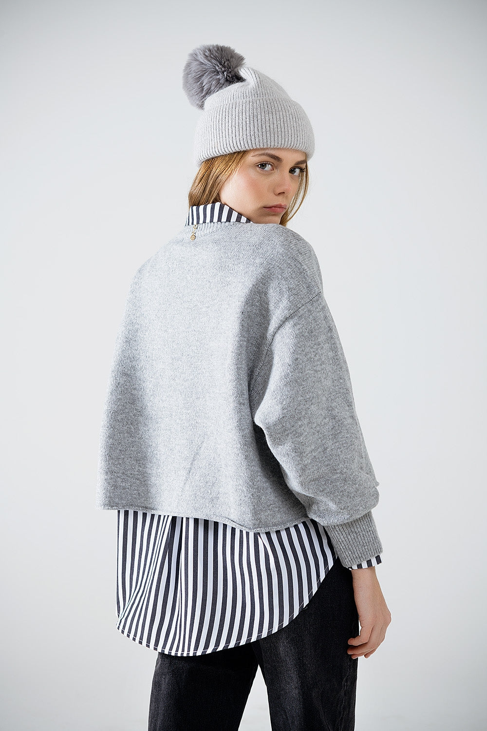 Soft knit grey jumper with balloon sleeves - jumper