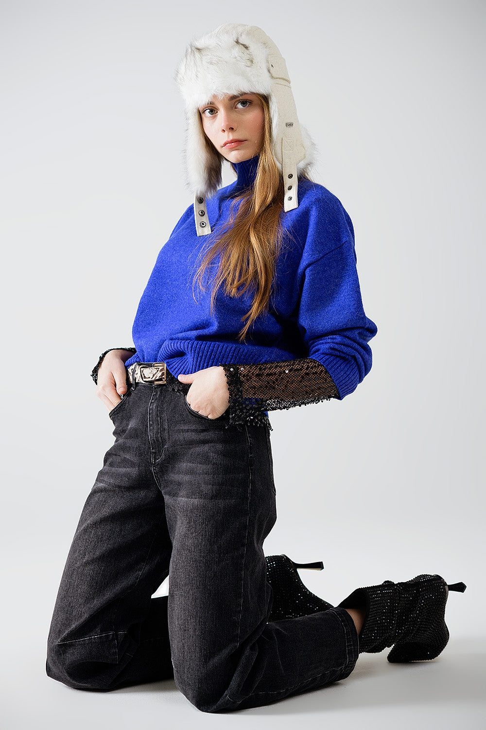 chunky knit sweater in blue with turtleneck - jumper