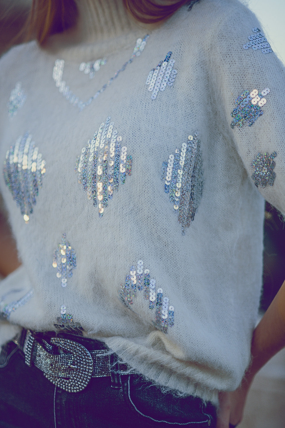 Cream short sleeve sweater with sequin embellishment