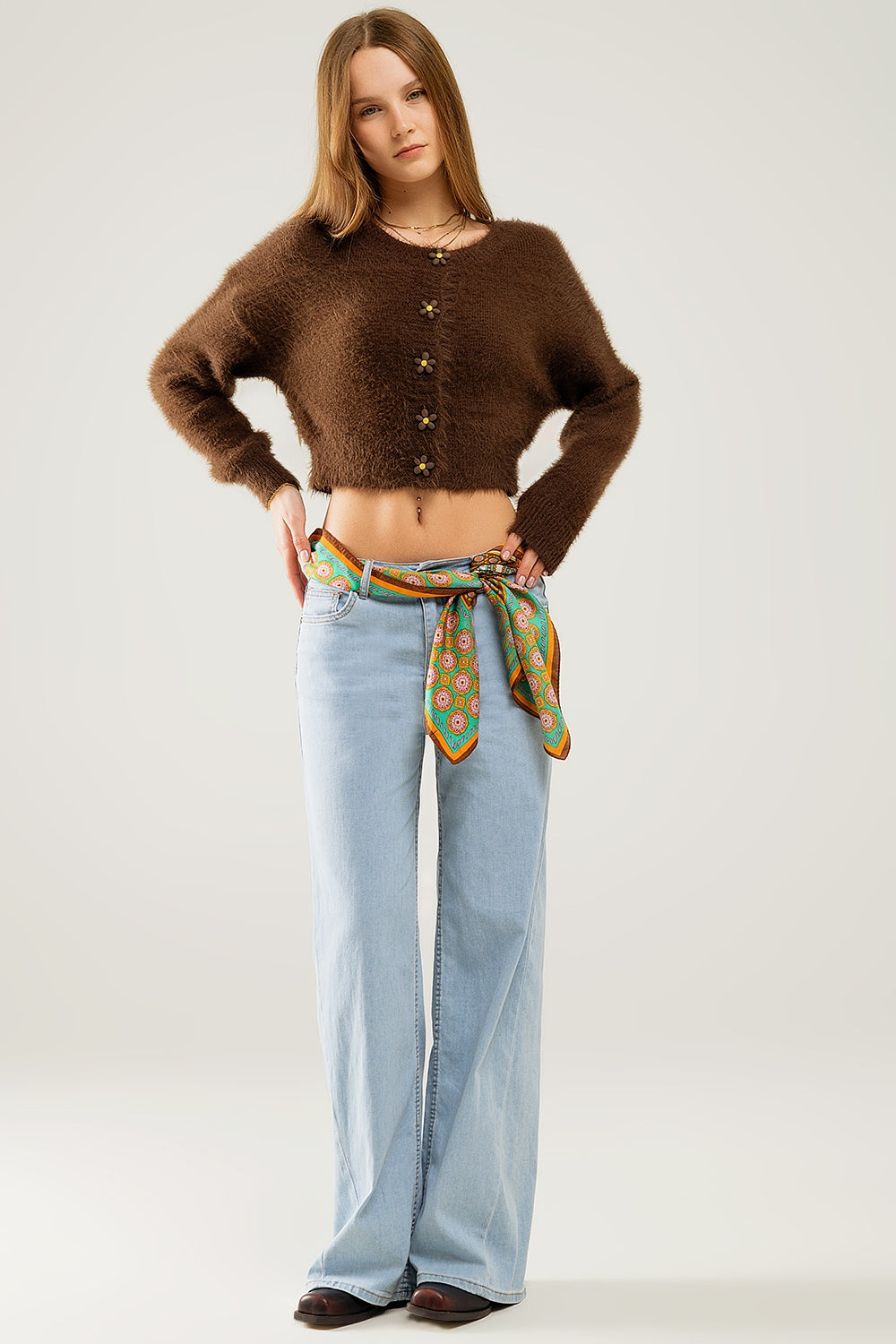wide leg jeans in light wash with side seam - Denim